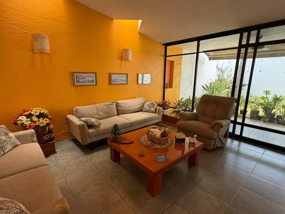 Propiedad en venta · 3 rec en Zapopan — foto 2