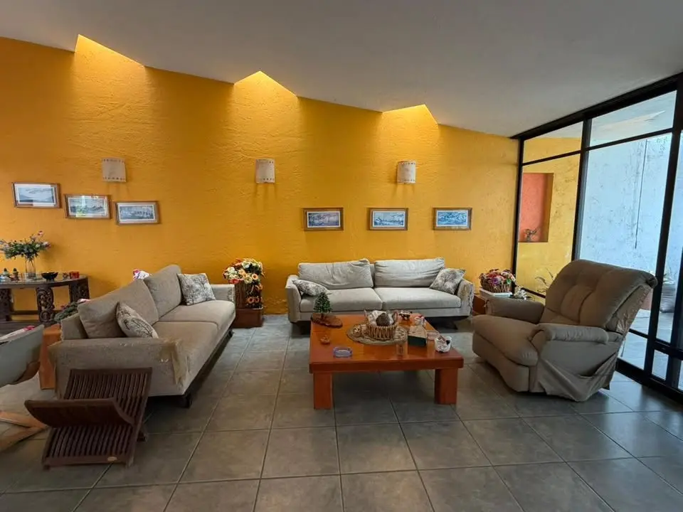 Propiedad en venta · 3 rec en Zapopan — foto 3