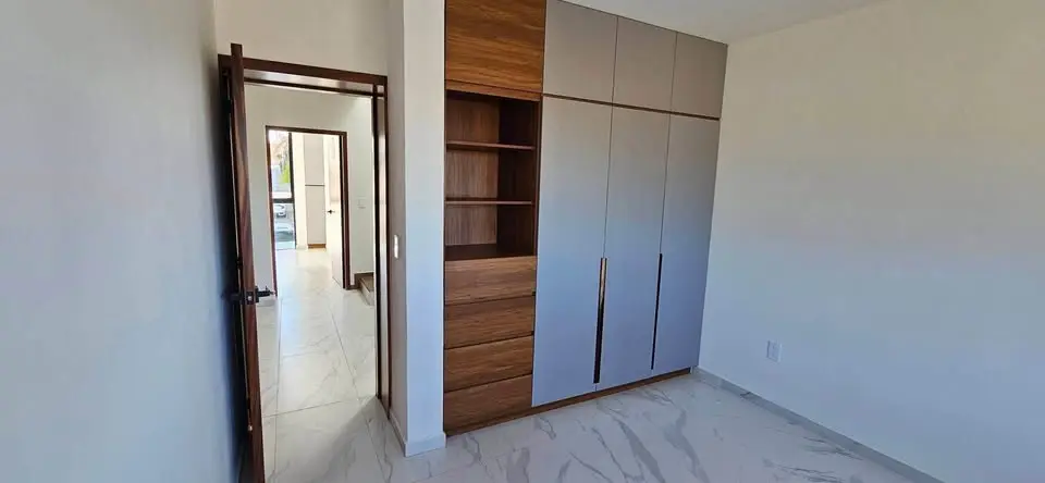 Propiedad en venta · 4 rec en Zapopan — foto 4